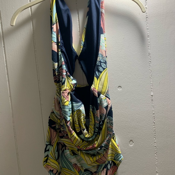 Tops - Body suit